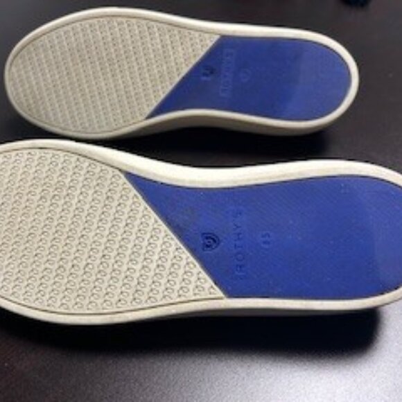 Rothys Original Slip On - Picture 3 of 6